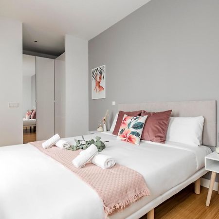 Charming Tirso De Molina III Apartment มาดริด ภายนอก รูปภาพ