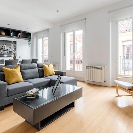 Charming Tirso De Molina III Apartment มาดริด ภายนอก รูปภาพ