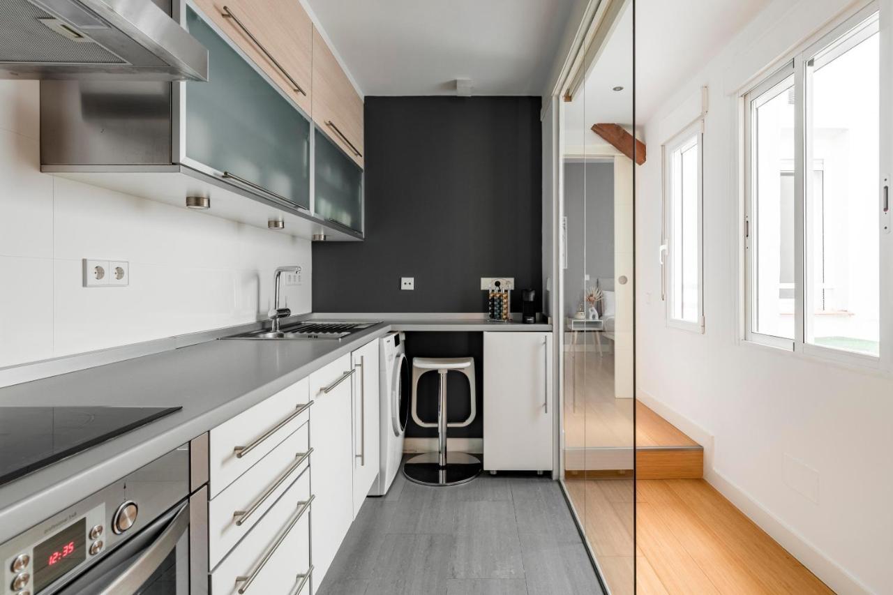 Charming Tirso De Molina III Apartment มาดริด ภายนอก รูปภาพ