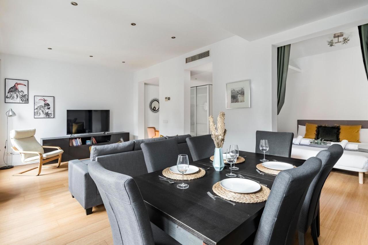 Charming Tirso De Molina III Apartment มาดริด ภายนอก รูปภาพ