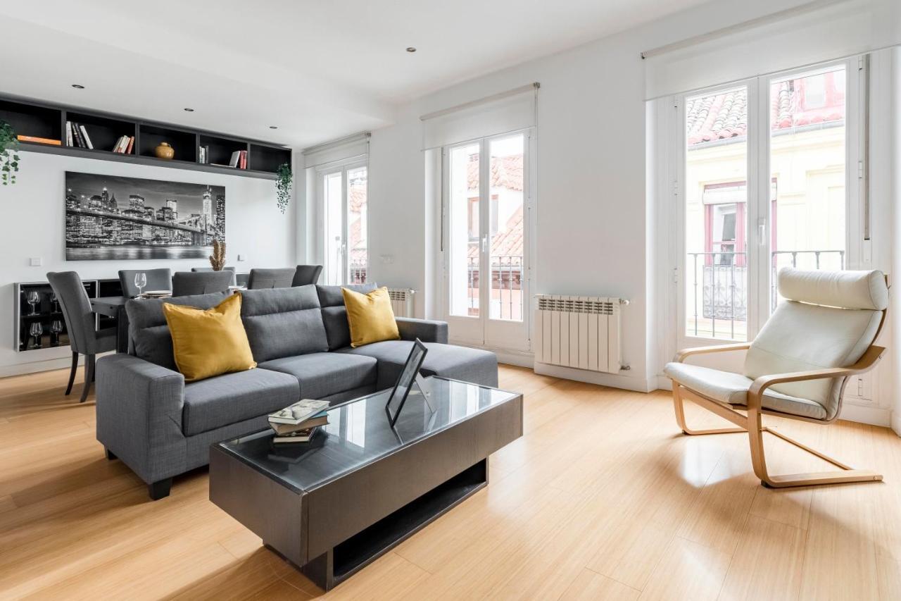 Charming Tirso De Molina III Apartment มาดริด ภายนอก รูปภาพ