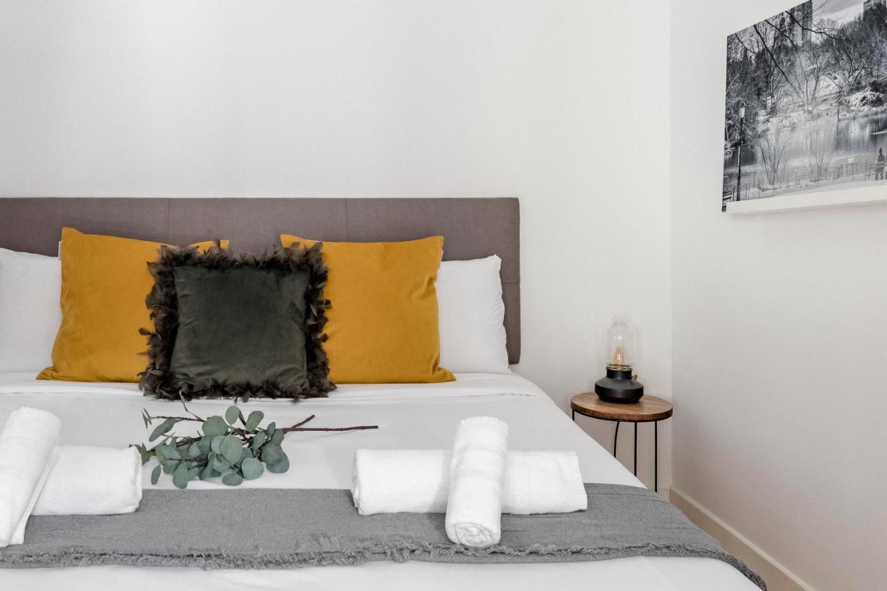 Charming Tirso De Molina III Apartment มาดริด ภายนอก รูปภาพ